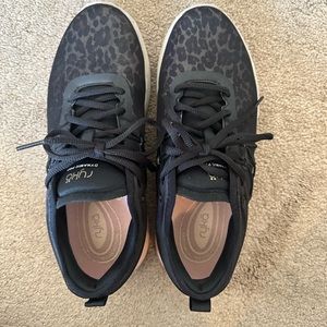 Ryka Womens 6.5 Running Shoe